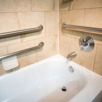 Disability-Access-Bathtub